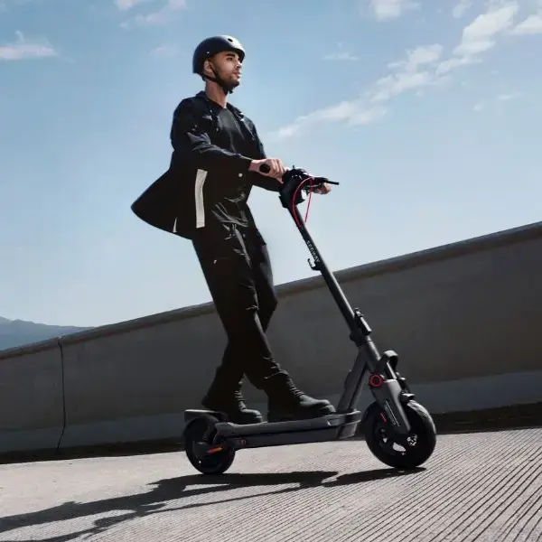 ninebot-max-g3-elektrische-step.webp